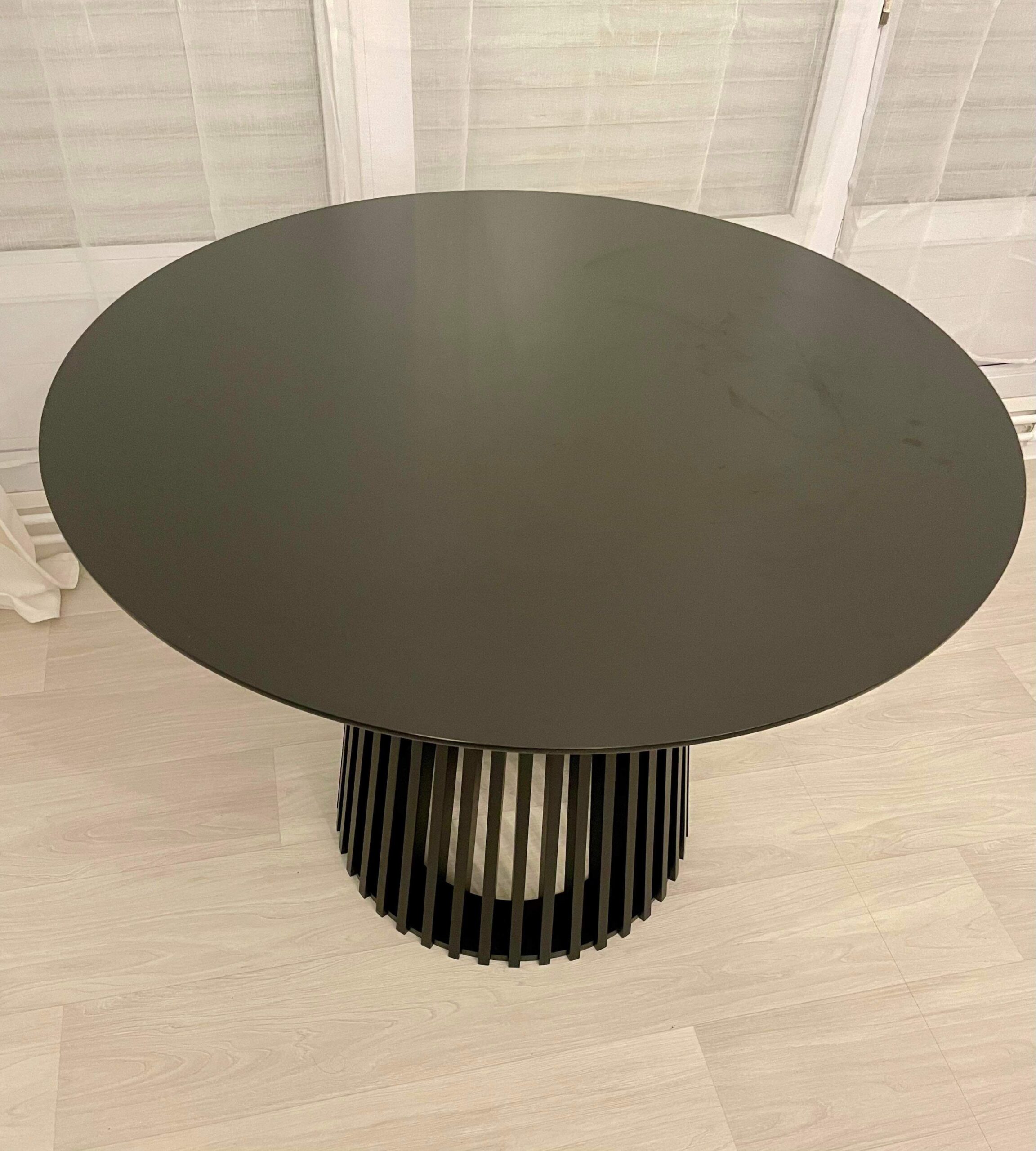 B&M dining table review