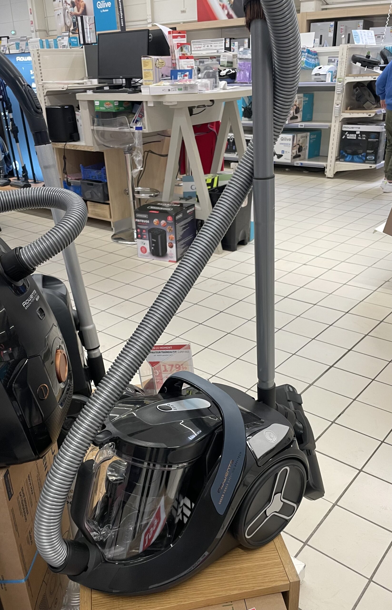 Avis aspirateur traîneaux rowenta Auchan